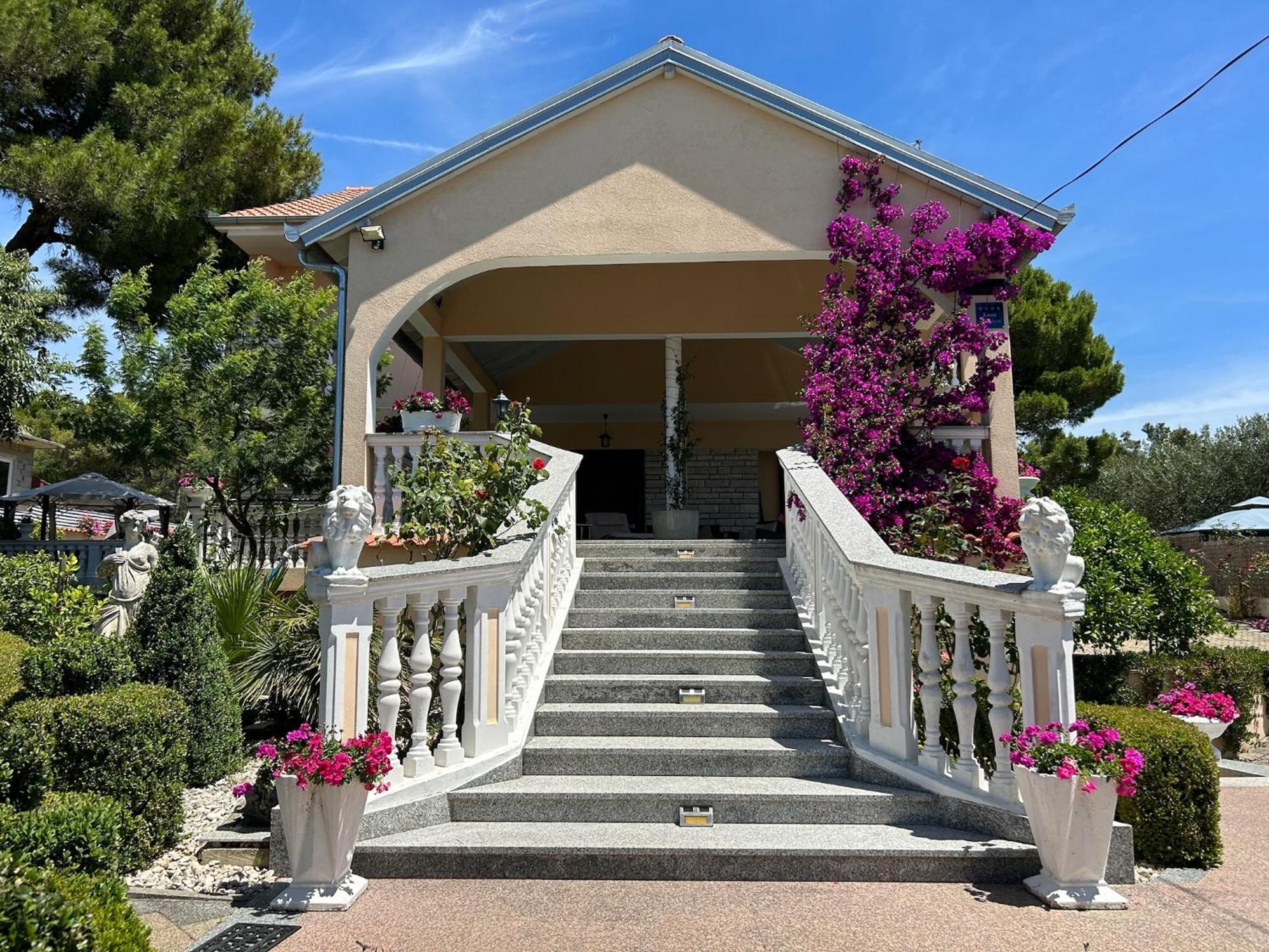 Holiday Home Villa Romantica 스베티필립아이자코브 외부 사진