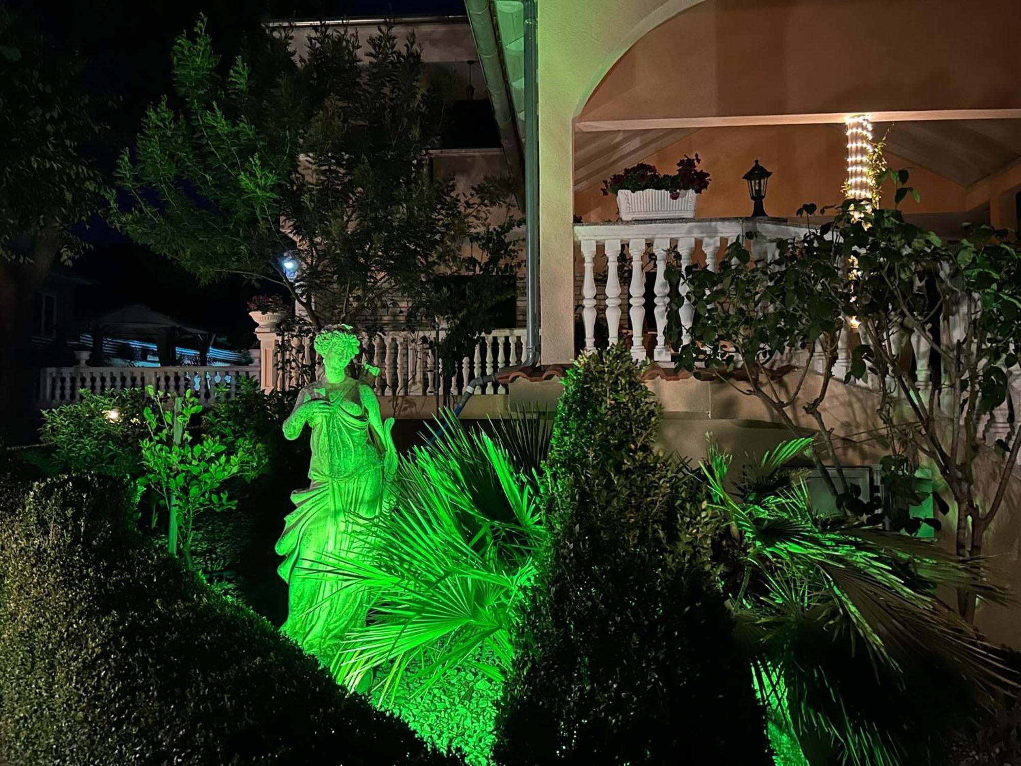 Holiday Home Villa Romantica 스베티필립아이자코브 외부 사진