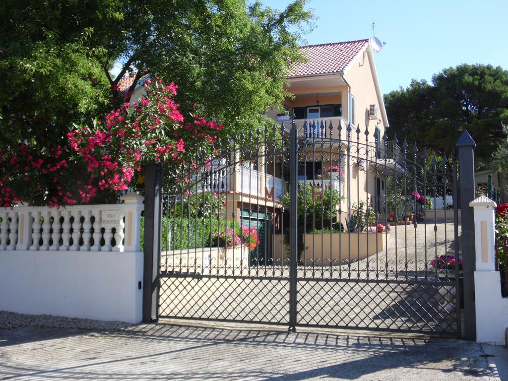 Holiday Home Villa Romantica 스베티필립아이자코브 외부 사진